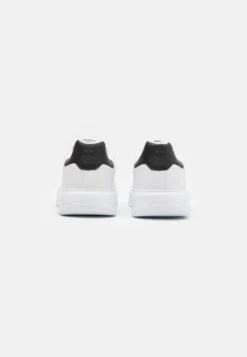 YOURTURN Unisex - Trainers - White -Yourturn Shop 01b6cd1cae564b848cd1da9659e6a859