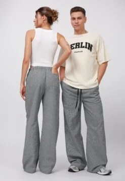 YOURTURN UNISEX - Trousers - Black,grey,white -Yourturn Shop 0258073fa52e4b72988655679a973471