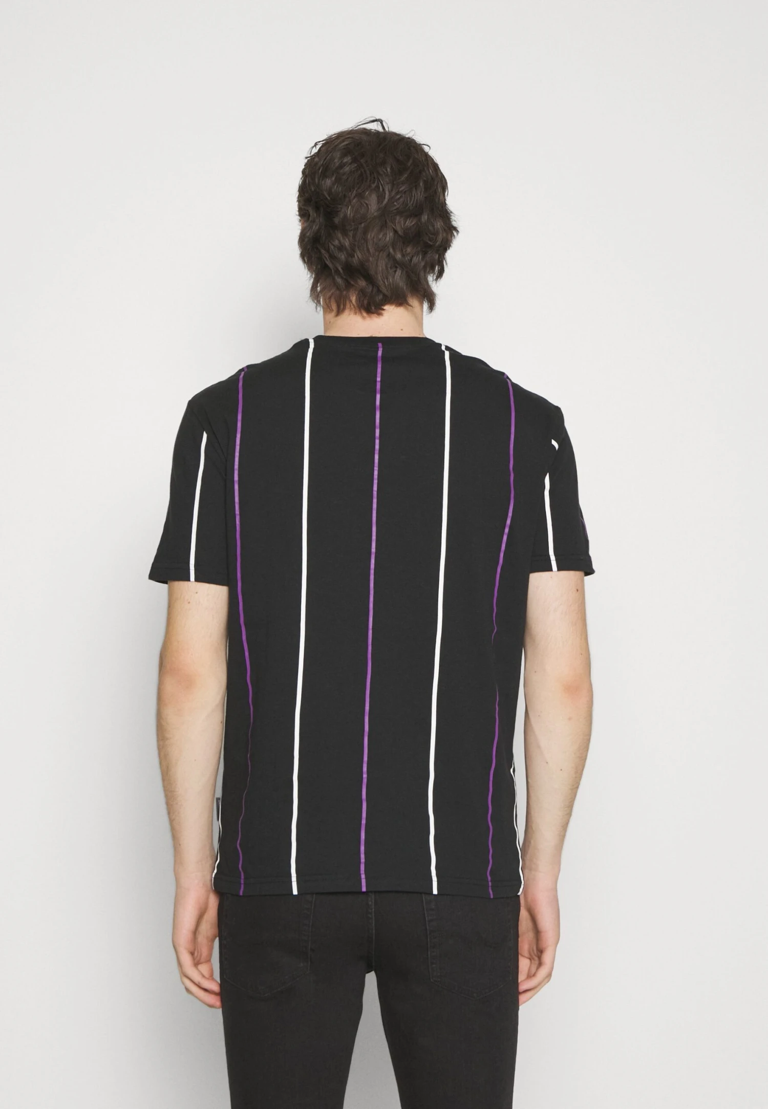 YOURTURN Unisex - Print T-Shirt - Purple 5 YOURTURN Unisex - Print T-Shirt - Purple - Image 3