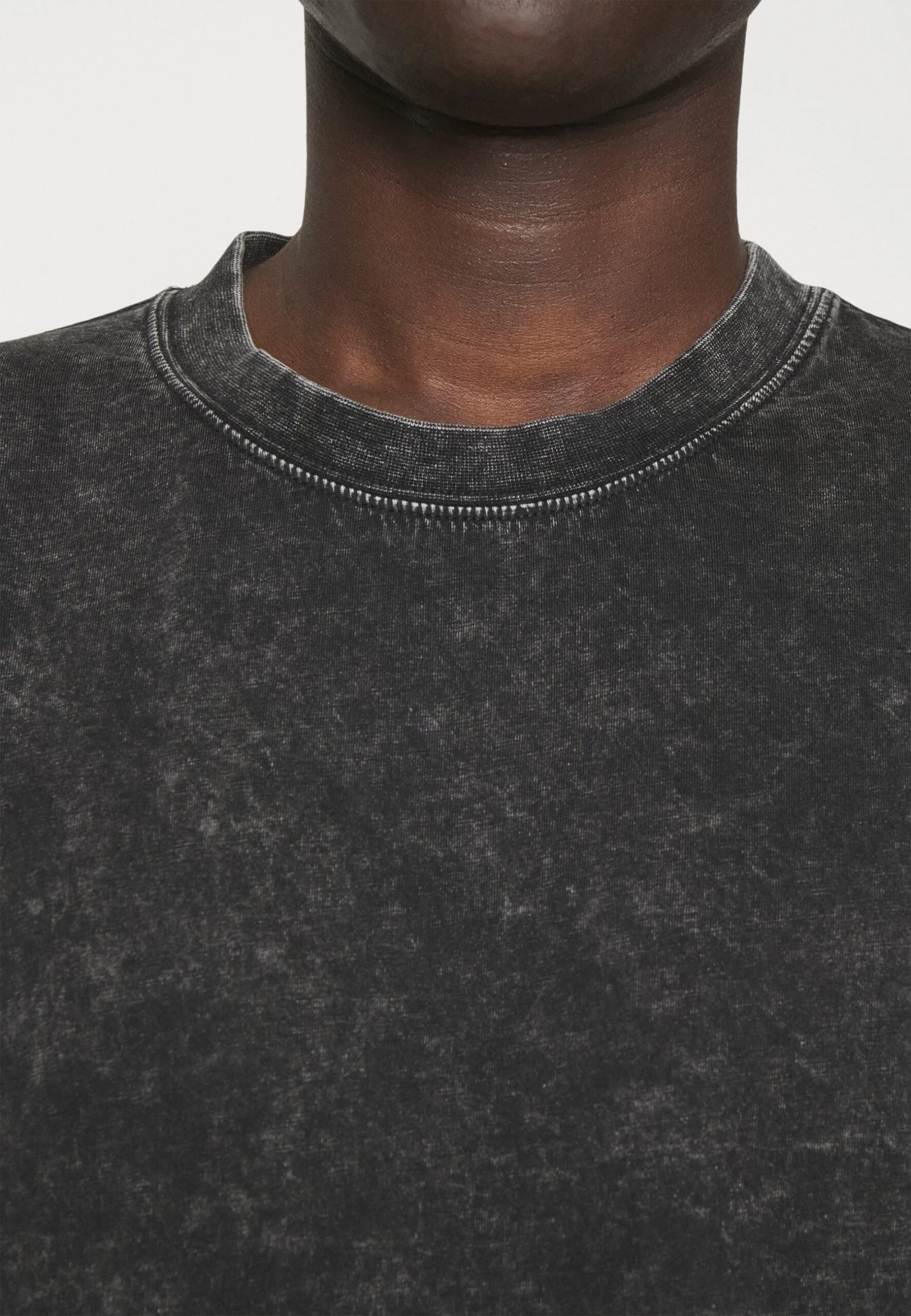 YOURTURN 2 Pack Unisex - Basic T-Shirt - Black/Olive 9 YOURTURN 2 Pack Unisex - Basic T-Shirt - Black/Olive - Image 7