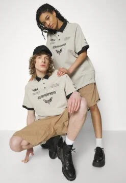 YOURTURN Genderless Parachute - Shorts - Brown 12 YOURTURN Genderless Parachute - Shorts - Brown -Yourturn Shop 0a098ffaef5c4f0797a723c98a77422a