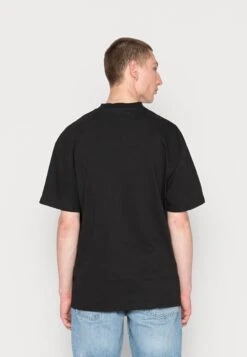 YOURTURN Heavy Weight Tee Unisex - Basic T-Shirt - Black 9 YOURTURN Heavy Weight Tee Unisex - Basic T-Shirt - Black -Yourturn Shop 1701e9753bb4481890898d7320b5da5b