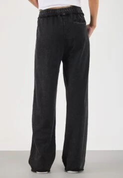 YOURTURN UNISEX - Tracksuit Bottoms - Washed Dk Grey 19 YOURTURN UNISEX - Tracksuit Bottoms - Washed Dk Grey -Yourturn Shop 1ceb64c6ee654d96ad94bbf54b6690d1