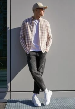 YOURTURN Unisex - Trainers - White -Yourturn Shop 1faa1a1f97cf40cb8657d88f7677da6c