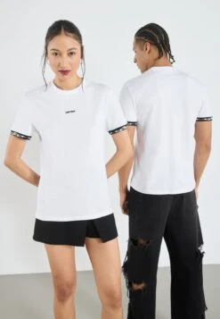 YOURTURN UNISEX - Basic T-shirt - Bright White