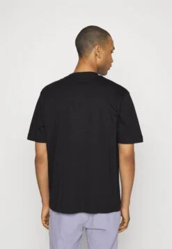 YOURTURN Tee Unisex - Print T-Shirt - Black -Yourturn Shop 24d8e17574ac4a9ea8d29bcc18acfeb8