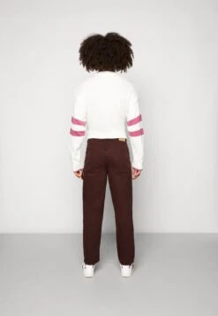 YOURTURN Workwear Unisex - Relaxed Fit Jeans - Brown 10 YOURTURN Workwear Unisex - Relaxed Fit Jeans - Brown -Yourturn Shop 256150d32e5d47f689fd790e5a88ad77