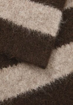 YOURTURN UNISEX - Scarf - Brown/beige 7 YOURTURN UNISEX - Scarf - Brown/beige -Yourturn Shop 263911c1af9b4e3ca1c0f549fc4f6f8c