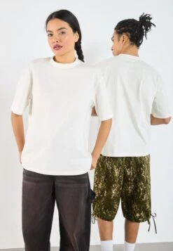 YOURTURN UNISEX 2 PACK BASIC BOXY T SHIRT - Basic T-shirt - Coffee Bean/egret 16 YOURTURN UNISEX 2 PACK BASIC BOXY T SHIRT - Basic T-shirt - Coffee Bean/egret -Yourturn Shop 2717b24cdcf447e4a4cda50219366083