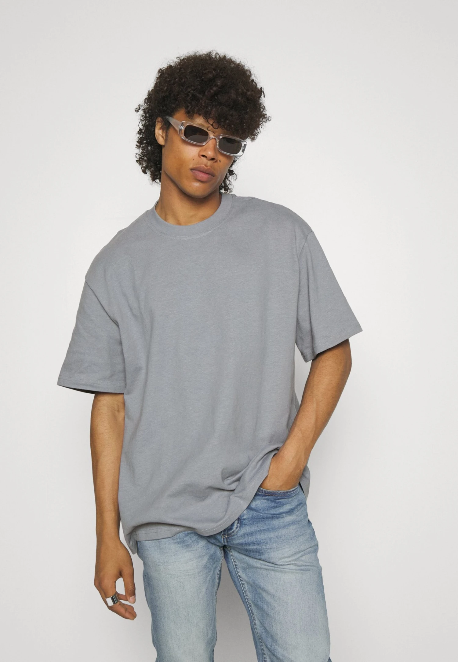 YOURTURN Unisex - Basic T-Shirt - Grey 6 YOURTURN Unisex - Basic T-Shirt - Grey - Image 4