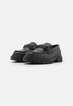 YOURTURN Leather Unisex - Slip-Ons - Black -Yourturn Shop 2f76c1e22f1342f69c2f9f8a06f6d875