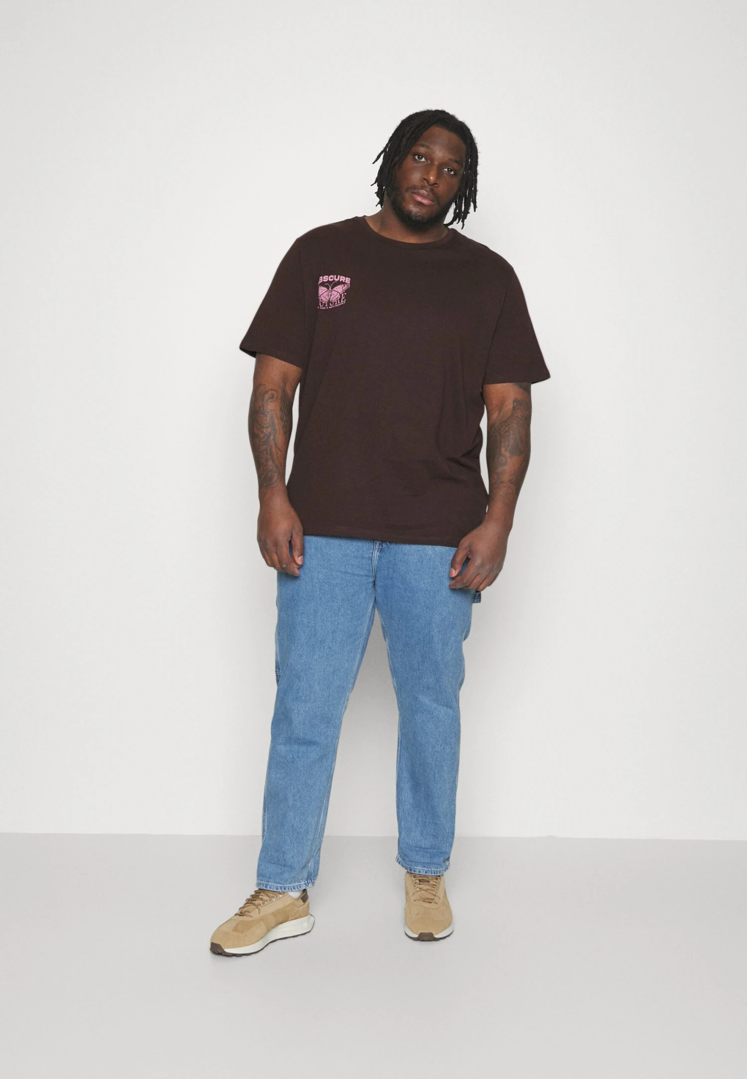 YOURTURN Print T-Shirt - Dark Brown 4 YOURTURN Print T-Shirt - Dark Brown - Image 2