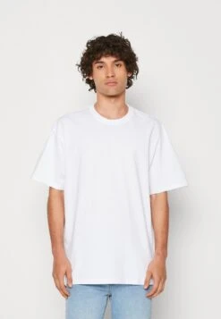 YOURTURN Unisex - Print T-Shirt - White