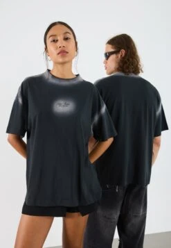 YOURTURN UNISEX - Print T-shirt - Black Washed