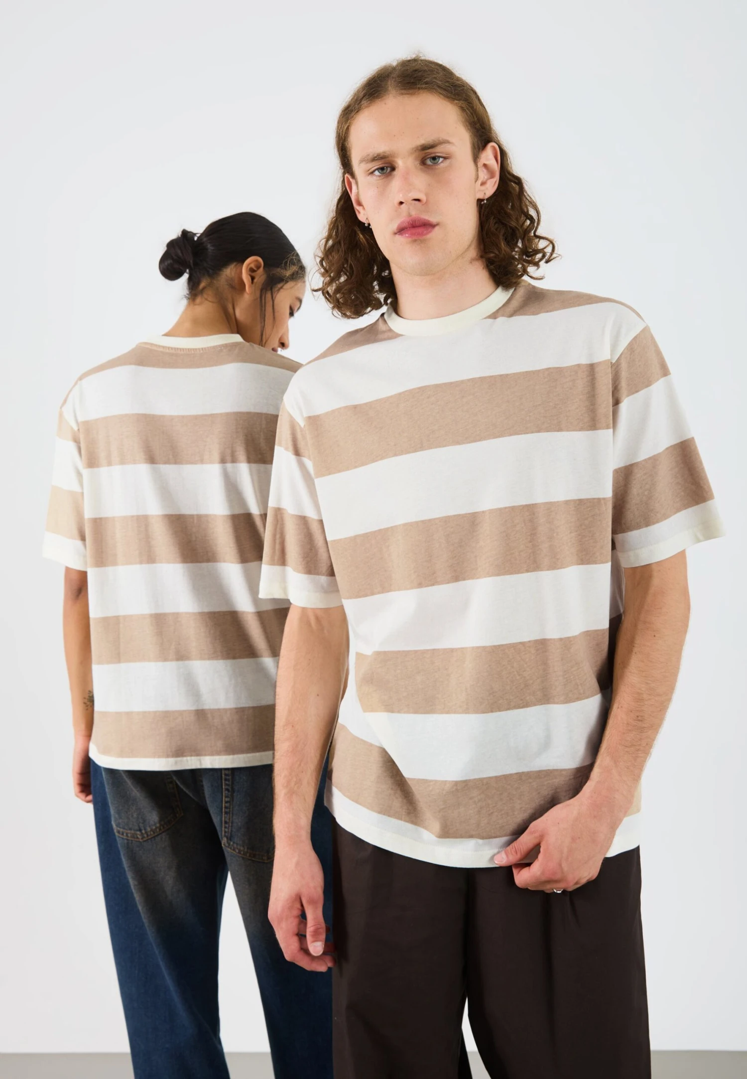YOURTURN UNISEX OVERSIZED STRIPE - Print T-shirt - Sand/off White 5 YOURTURN UNISEX OVERSIZED STRIPE - Print T-shirt - Sand/off White - Image 3