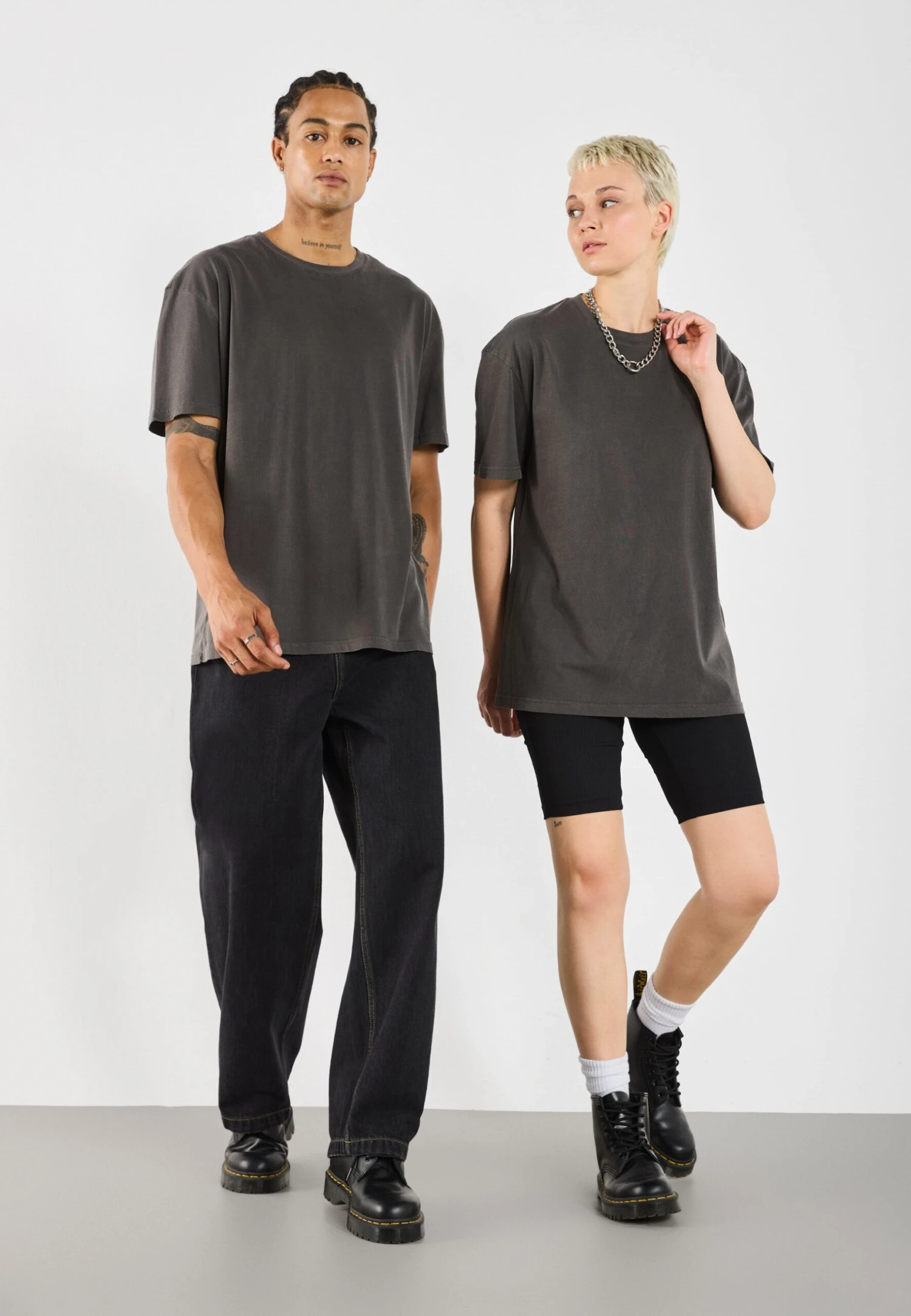 YOURTURN UNISEX BASIC GARMENT WASHED - Basic T-shirt - Asphalt 4 YOURTURN UNISEX BASIC GARMENT WASHED - Basic T-shirt - Asphalt - Image 2