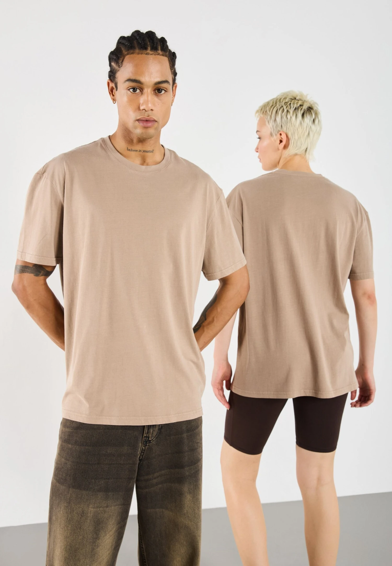 YOURTURN UNISEX BASIC GARMENT WASHED - Basic T-shirt - Taupe 3 YOURTURN UNISEX BASIC GARMENT WASHED - Basic T-shirt - Taupe