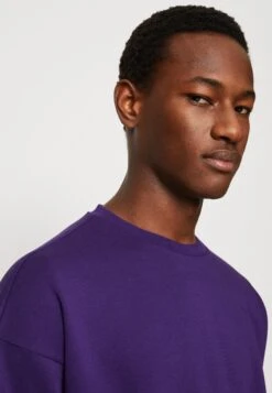 YOURTURN Unisex - Sweatshirt - Purple 11 YOURTURN Unisex - Sweatshirt - Purple -Yourturn Shop 422dece4f4c7482f84f3073fde8c2921