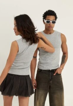 YOURTURN BASIC RIB MUSCLE TANKS UNISEX 2 PACK - Top - White/grey 15 YOURTURN BASIC RIB MUSCLE TANKS UNISEX 2 PACK - Top - White/grey -Yourturn Shop 436d3ffbeab34afa8195b59763c27500