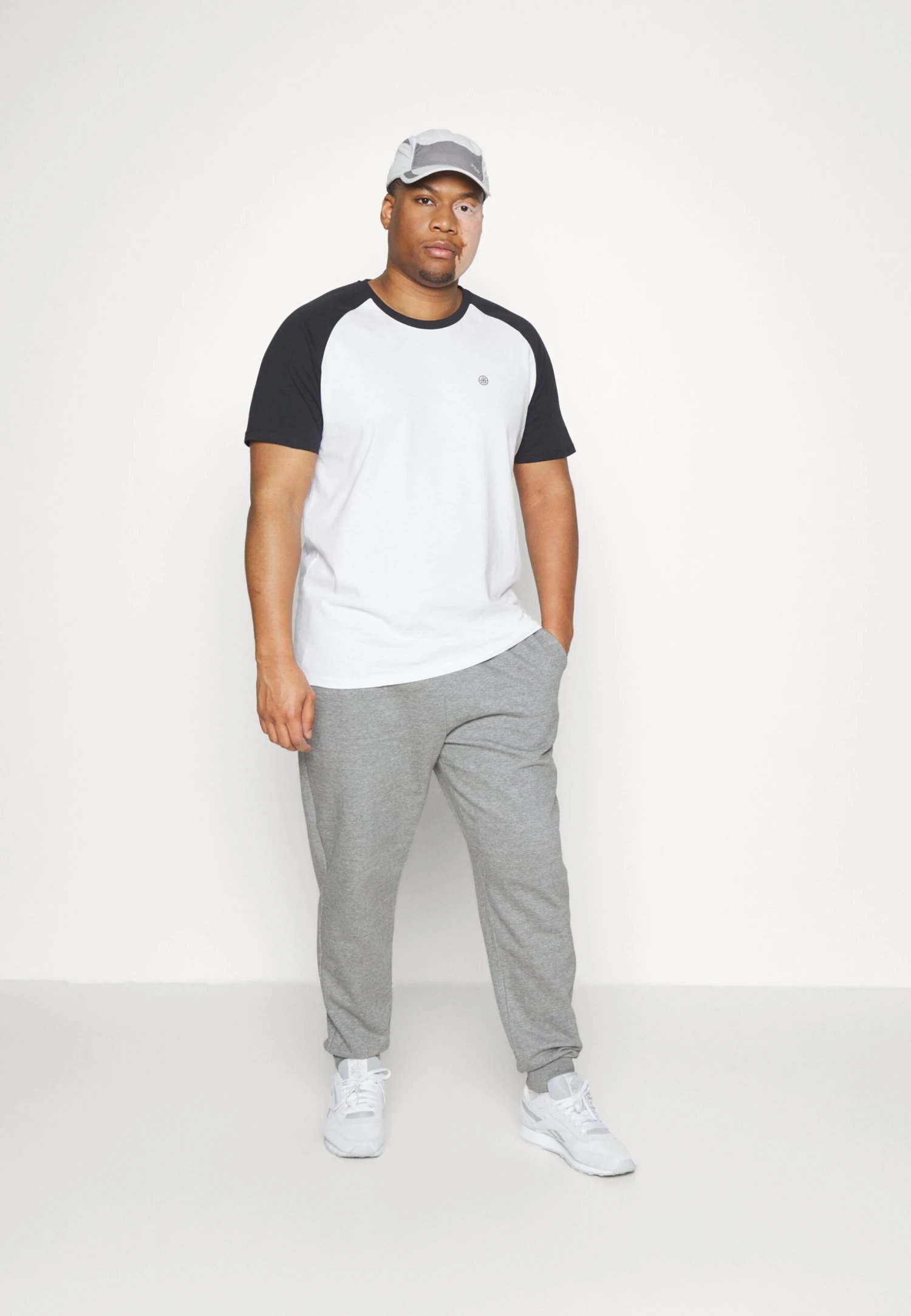 YOURTURN Tracksuit Bottoms - Grey 4 YOURTURN Tracksuit Bottoms - Grey - Image 2