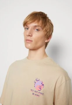 YOURTURN Graphic Tee Unisex - Print T-Shirt - Beige 13 YOURTURN Graphic Tee Unisex - Print T-Shirt - Beige -Yourturn Shop 45cdd2ca318c4cceb4d65a0fe8415fd4