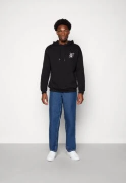 YOURTURN Unisex - Hoodie - Black 9 YOURTURN Unisex - Hoodie - Black -Yourturn Shop 4fd65ab6362f4d079491ace00f01d6fc