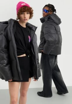 YOURTURN UNISEX - Winter Jacket - Black 16 YOURTURN UNISEX - Winter Jacket - Black -Yourturn Shop 53ca36110d4043679b129cbb47d1de8d