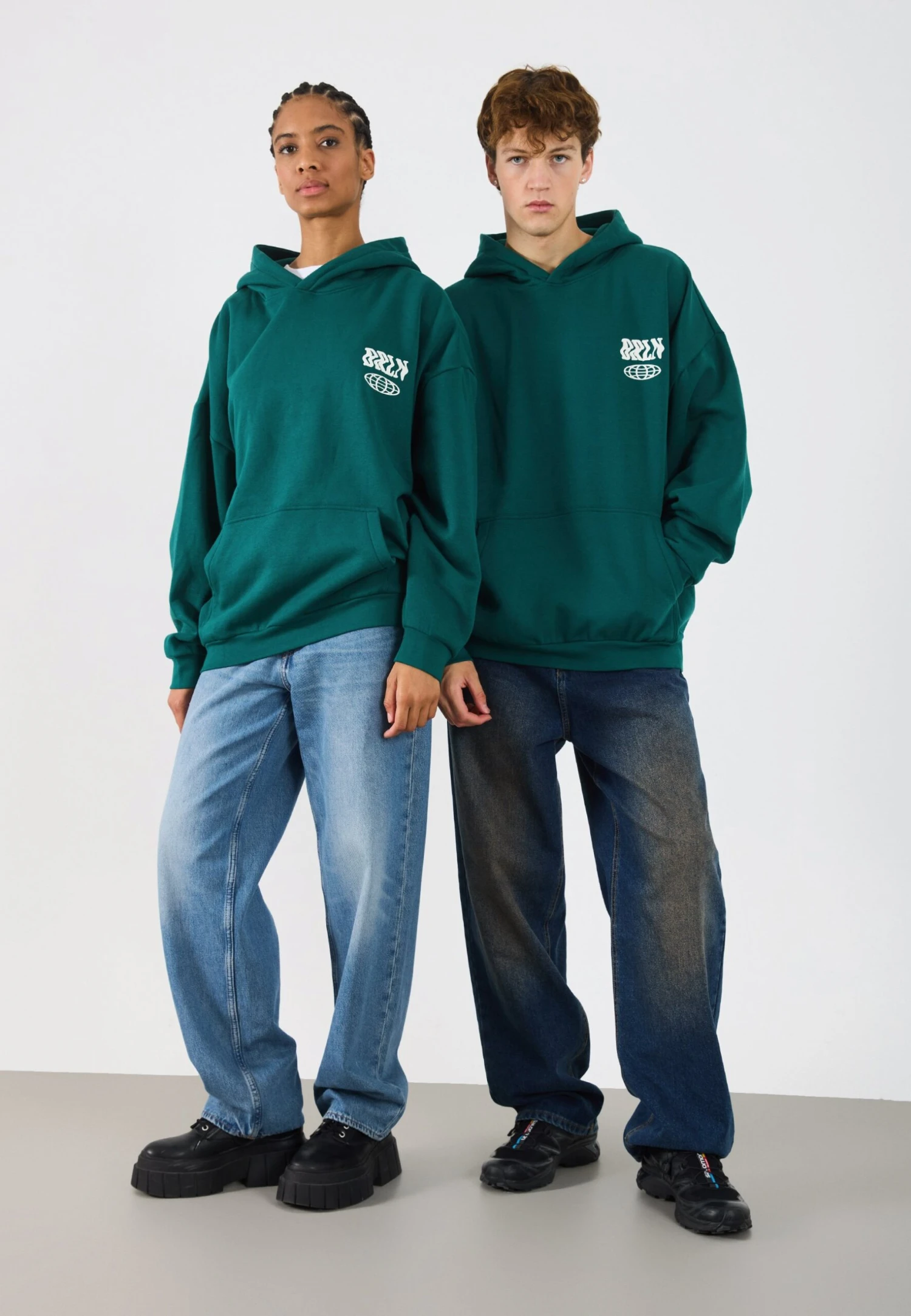 YOURTURN UNISEX - Sweatshirt - Botanical Green Tcx 4 YOURTURN UNISEX - Sweatshirt - Botanical Green Tcx - Image 2