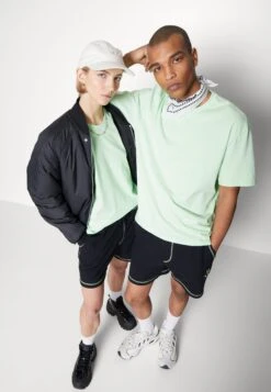 YOURTURN Unisex - Print T-Shirt - Light Green -Yourturn Shop 60ce607b690f44bbaf2b1a55780c0142