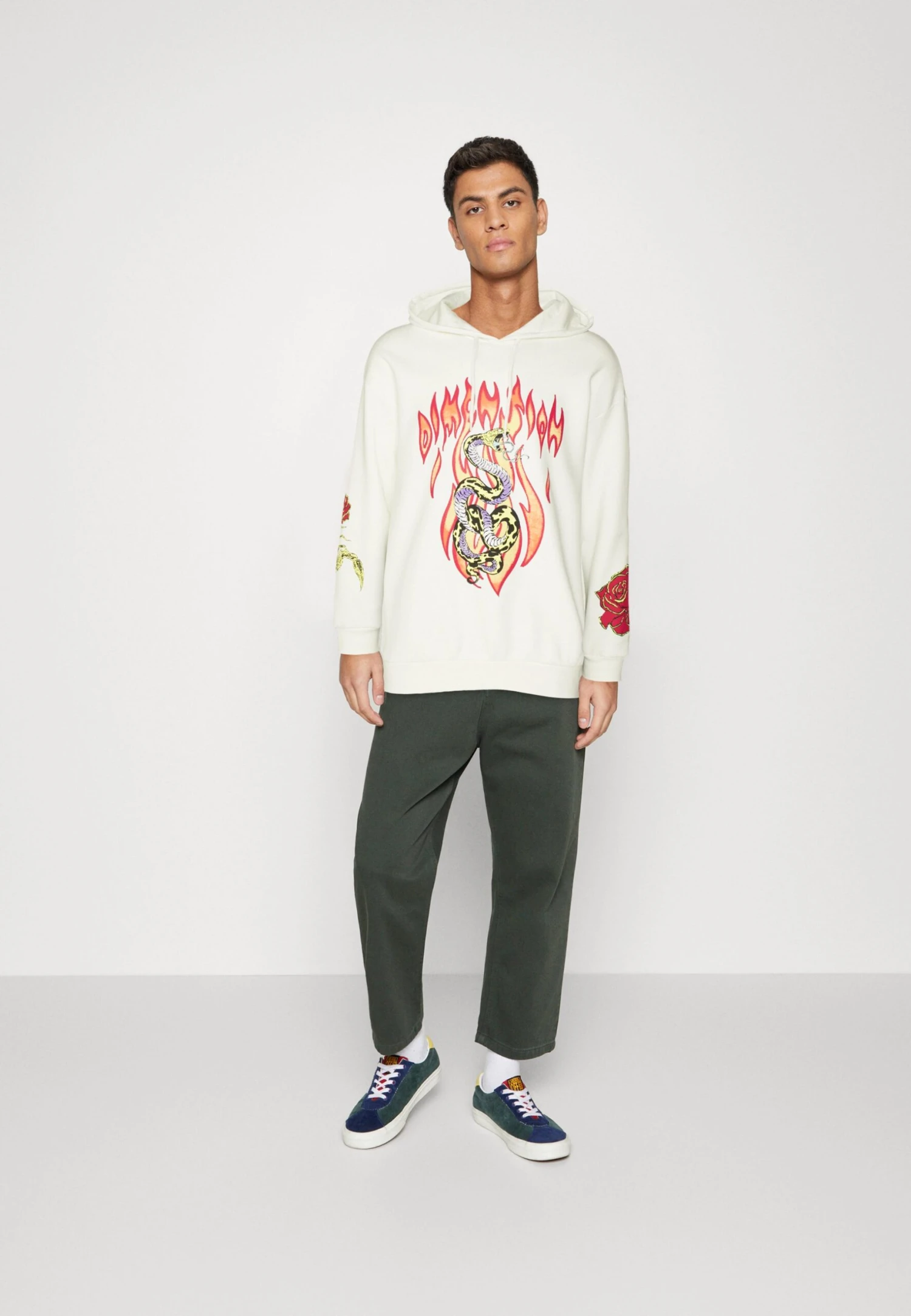 YOURTURN Unisex - Sweatshirt - White 4 YOURTURN Unisex - Sweatshirt - White - Image 2