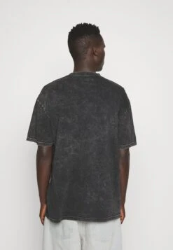 YOURTURN 2 Pack Unisex - Basic T-Shirt - Black/Olive 11 YOURTURN 2 Pack Unisex - Basic T-Shirt - Black/Olive -Yourturn Shop 6a3946888c12499ab46bc71331676ba6