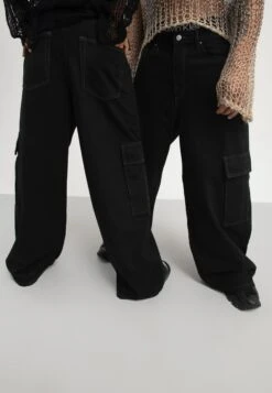 YOURTURN Unisex - Relaxed Fit Jeans - Black Denim -Yourturn Shop 6bf9730e77474f359b5197f7d3535ca8