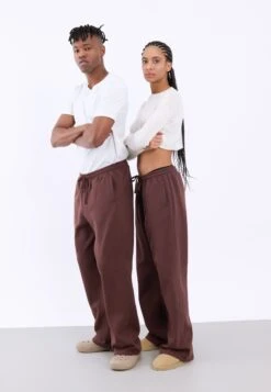 YOURTURN UNISEX - Tracksuit Bottoms - Deep Mahogany 17 YOURTURN UNISEX - Tracksuit Bottoms - Deep Mahogany -Yourturn Shop 6e9e015a7cd6446dbc592cb4c24e3bb5