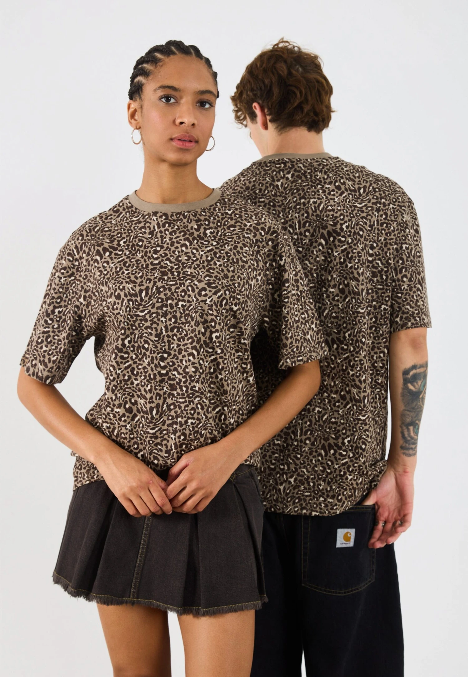 YOURTURN BASIC OVERSIZED T-SHIRT UNISEX 3 PACK - Basic T-shirt - Bright White/ Leopard Aop /true Black 6 YOURTURN BASIC OVERSIZED T-SHIRT UNISEX 3 PACK - Basic T-shirt - Bright White/ Leopard Aop /true Black - Image 4