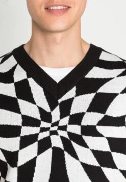 YOURTURN Distorted Check Vest Unisex - Jumper - Black/White -Yourturn Shop 7dcb994c98d14ce7a38fa74356cb62c7