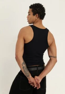 YOURTURN BASIC RIB MUSCLE RACER TANKS UNISEX 2 PACK - Top - Black 21 YOURTURN BASIC RIB MUSCLE RACER TANKS UNISEX 2 PACK - Top - Black -Yourturn Shop 834ffd285f6b4beebd3fdfa0ec49c331