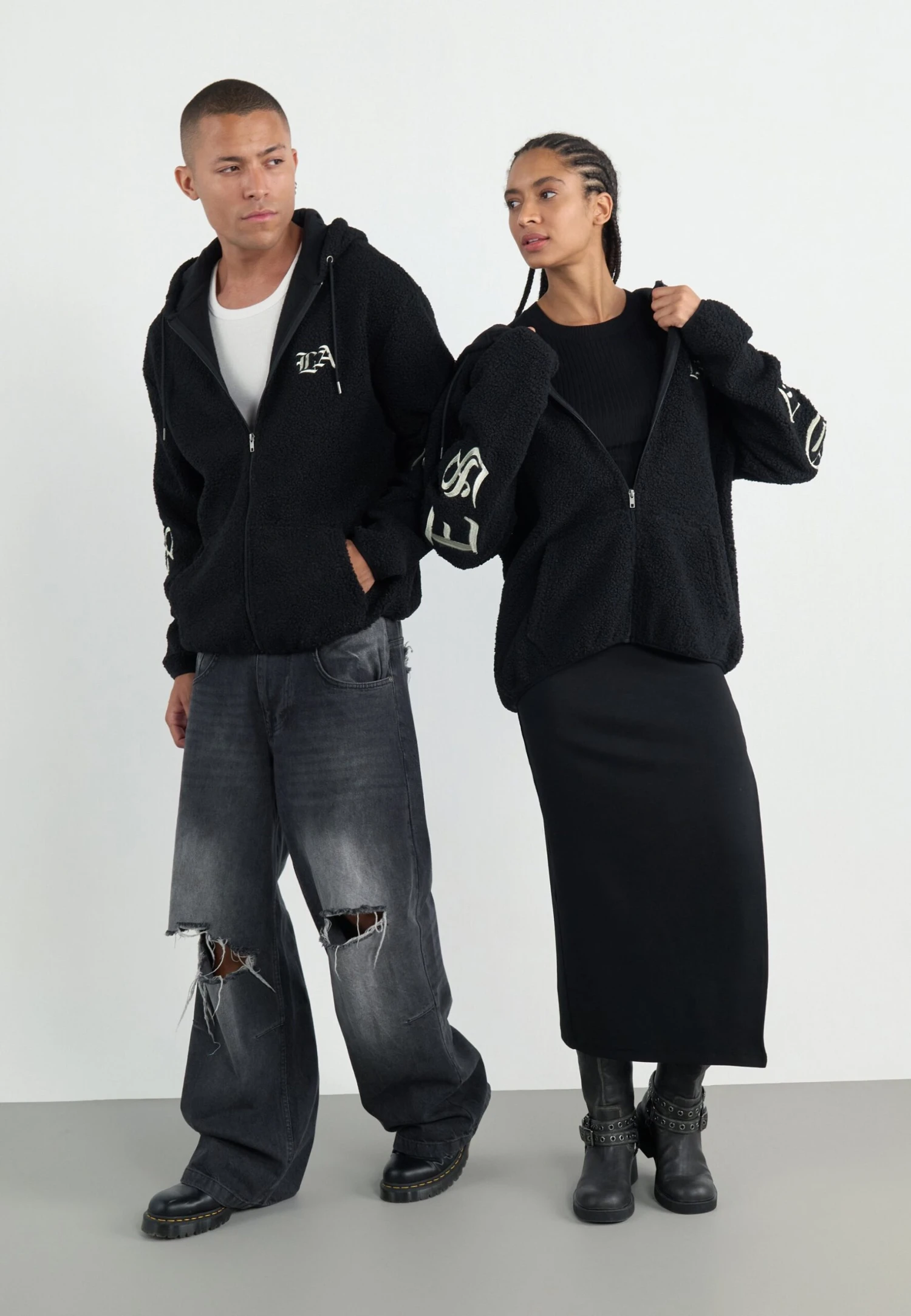 YOURTURN TEDDY JACKET UNISEX - Fleece Jacket - Black 6 YOURTURN TEDDY JACKET UNISEX - Fleece Jacket - Black - Image 4