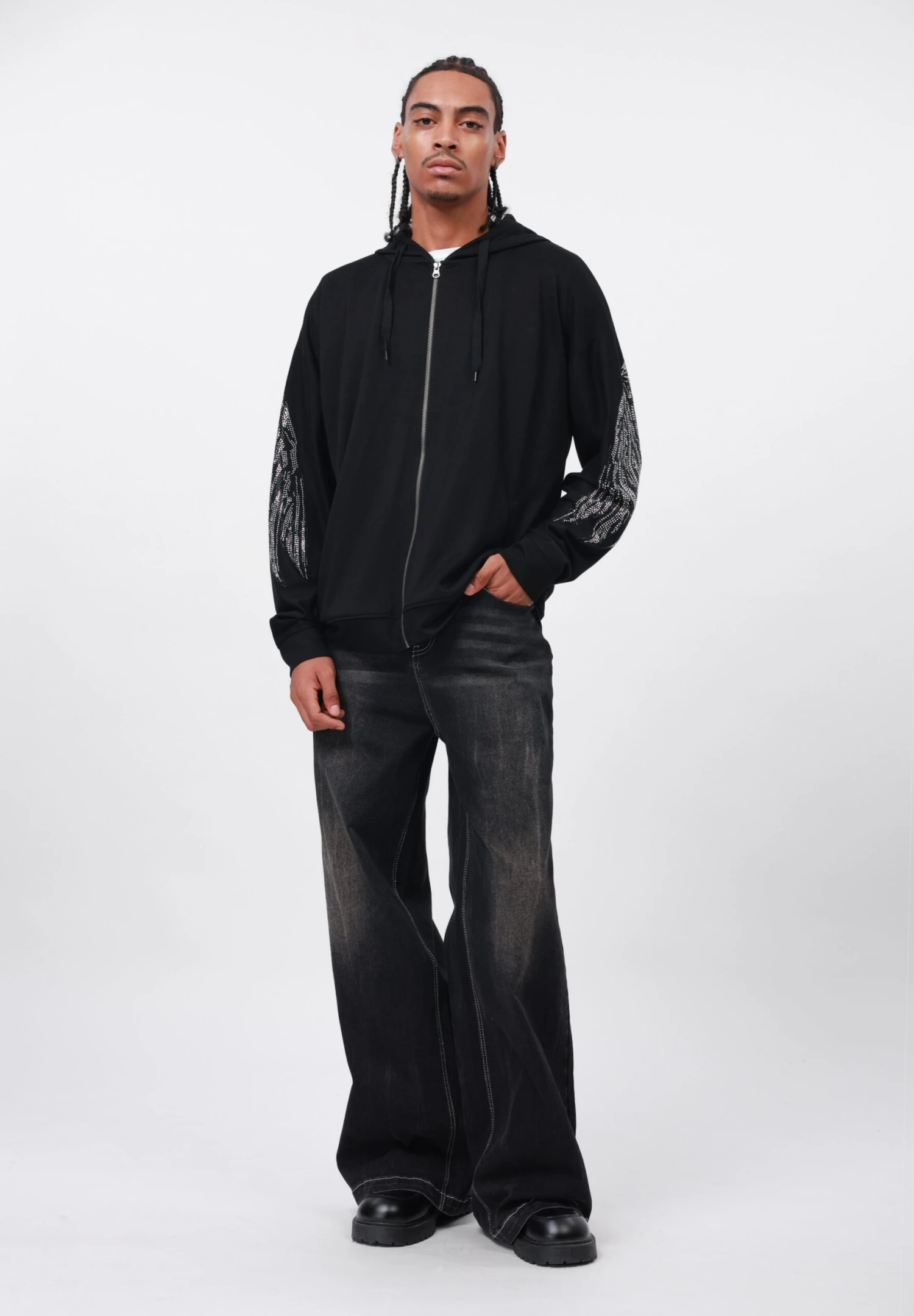 YOURTURN RHINESTONE ZIP THROUGH - Zip-up Sweatshirt - Black 6 YOURTURN RHINESTONE ZIP THROUGH - Zip-up Sweatshirt - Black - Image 4