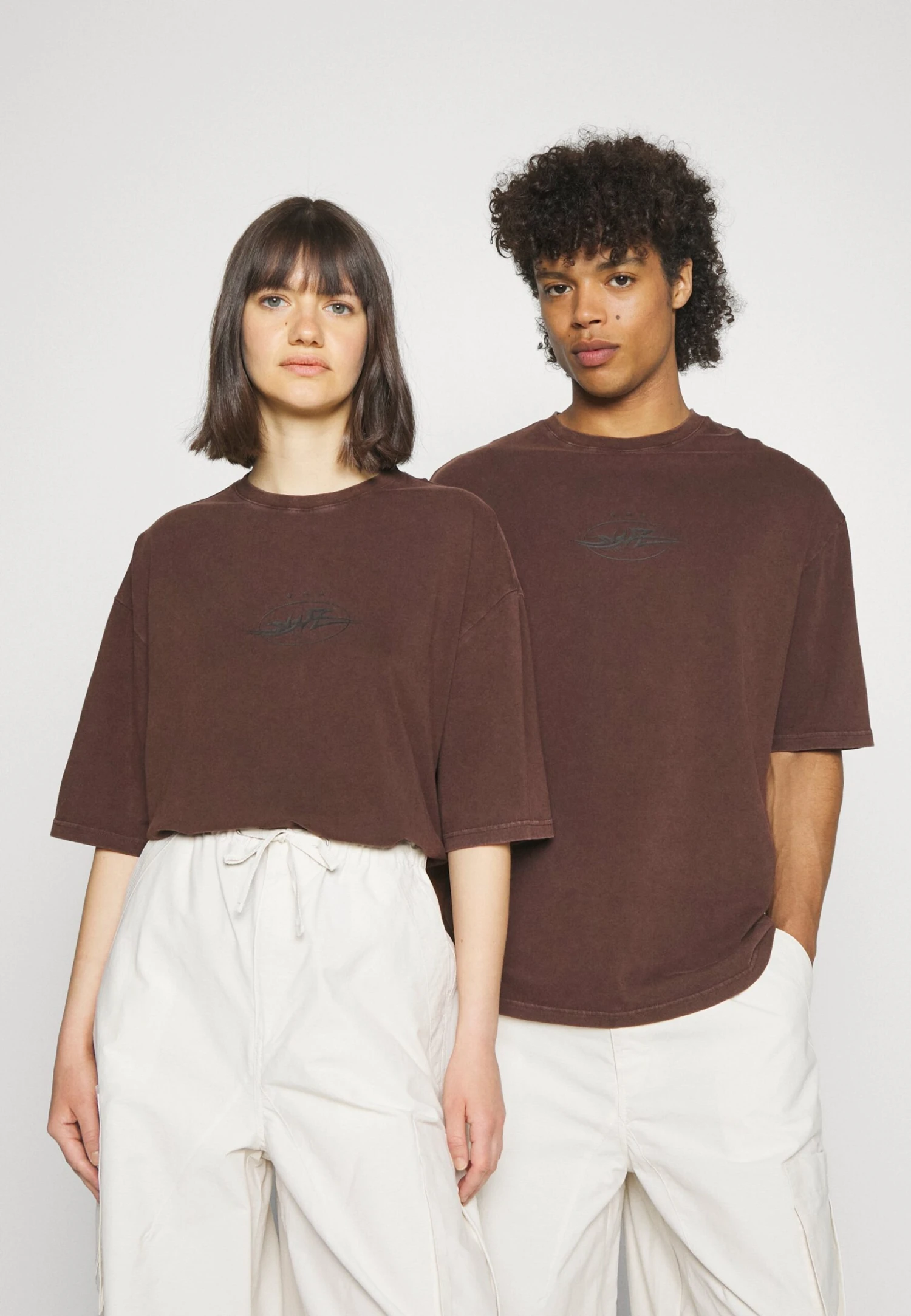 YOURTURN Unisex - Print T-Shirt - Dark Brown 3 YOURTURN Unisex - Print T-Shirt - Dark Brown