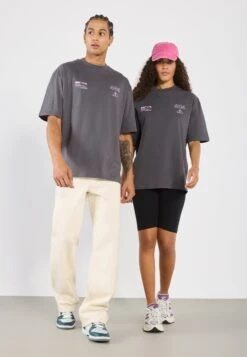 YOURTURN UNISEX - Print T-shirt - Asphalt 12 YOURTURN UNISEX - Print T-shirt - Asphalt -Yourturn Shop 98dd2bea565d4e3e87684f9ae36810ec