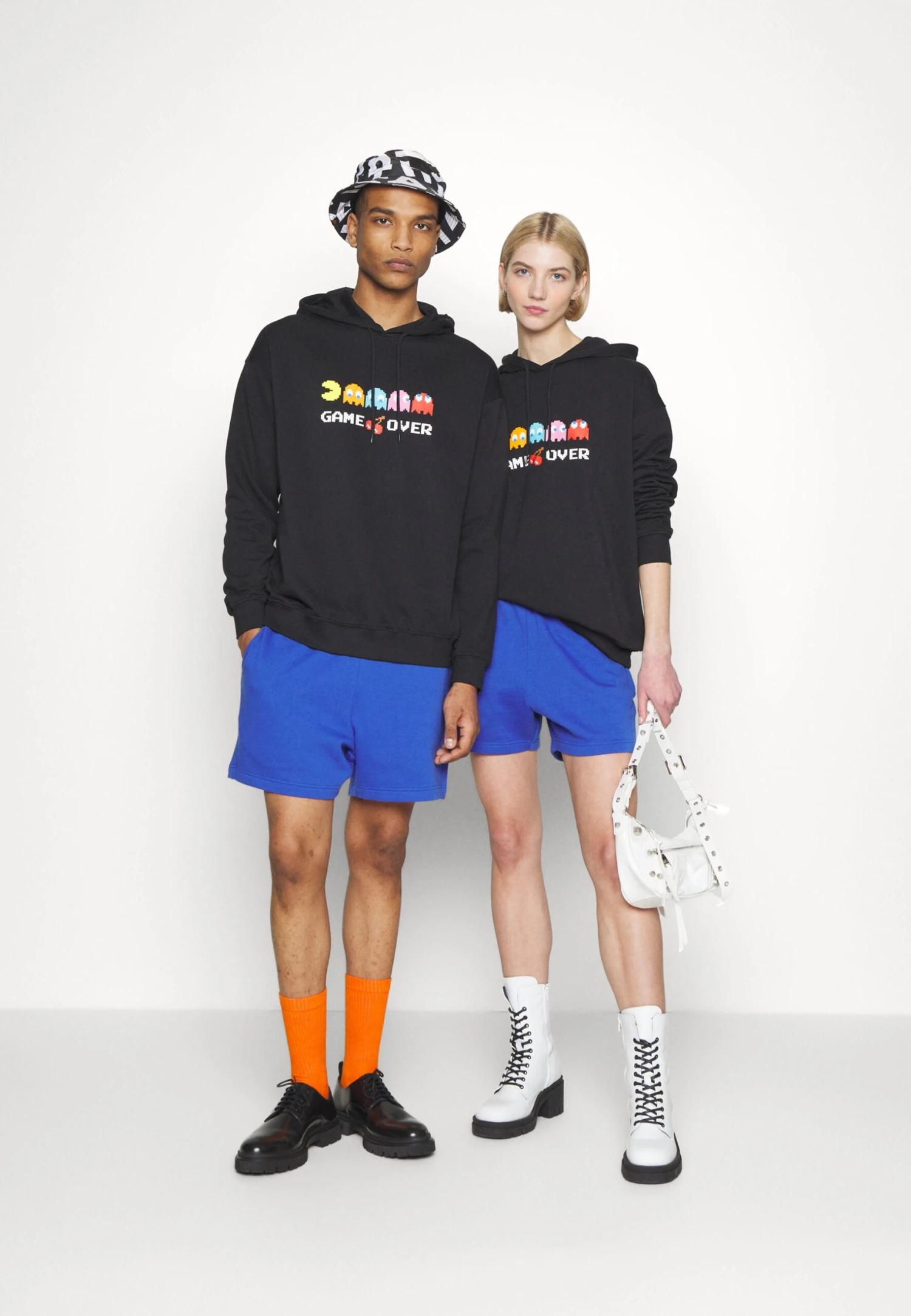 YOURTURN Pac-Man Unisex - Sweatshirt - Black 4 YOURTURN Pac-Man Unisex - Sweatshirt - Black - Image 2