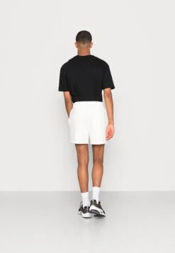 YOURTURN Basic Unisex - Shorts - White 9 YOURTURN Basic Unisex - Shorts - White -Yourturn Shop 9fccac9582ef48c4bda06c993295ae75