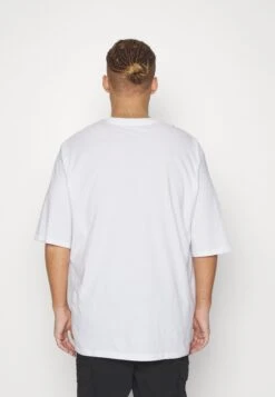 YOURTURN Unisex 3 Pack- Basic T-Shirt - White/Lilac/Black 19 YOURTURN Unisex 3 Pack- Basic T-Shirt - White/Lilac/Black -Yourturn Shop a1a76bf9906b4a7da28a38512a08dc52