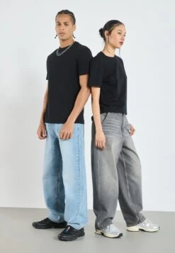 YOURTURN UNISEX 2 PACK BASIC REGULAR T SHIRT - Basic T-shirt - True Black