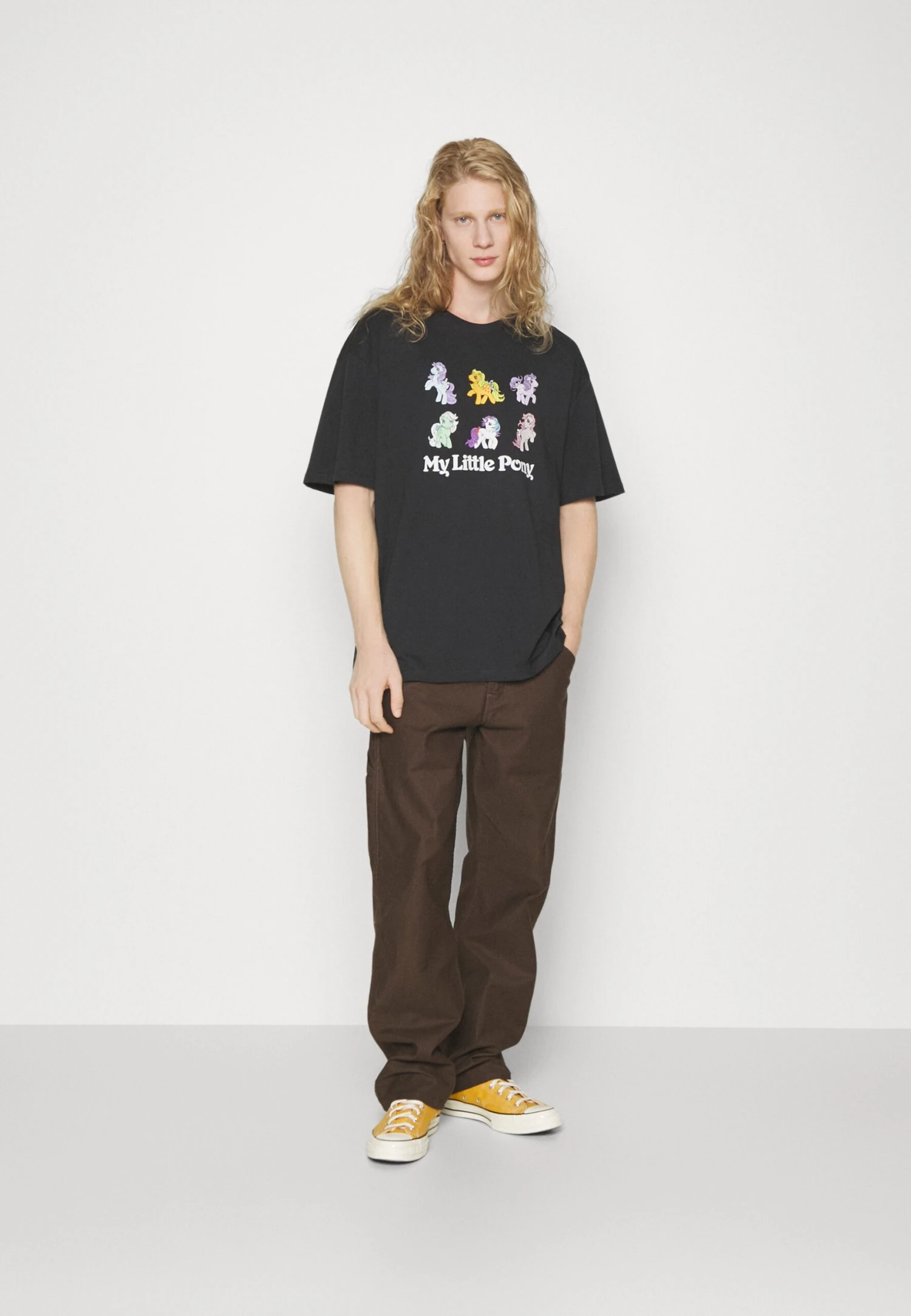 YOURTURN My Little Pony Unisex - Print T-Shirt - Black 4 YOURTURN My Little Pony Unisex - Print T-Shirt - Black - Image 2