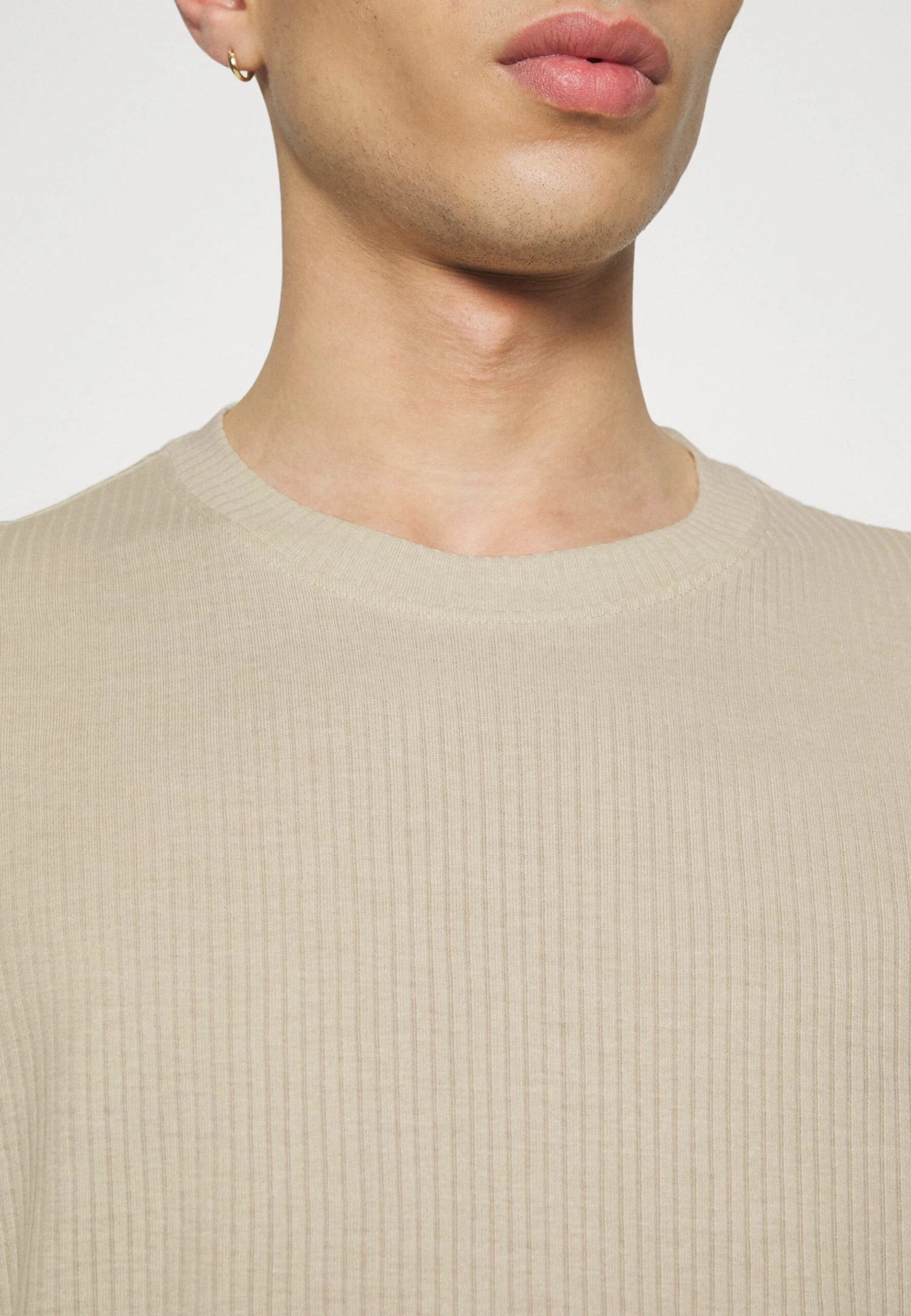 YOURTURN Unisex 2 Pack - Basic T-Shirt - Offwhite/Light Green 8 YOURTURN Unisex 2 Pack - Basic T-Shirt - Offwhite/Light Green - Image 6