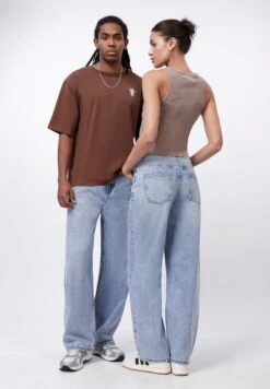 YOURTURN UNISEX - Straight Leg Jeans - Mid-blue Denim 12 YOURTURN UNISEX - Straight Leg Jeans - Mid-blue Denim -Yourturn Shop b186a47d32094a81a8ddf26b385ea2ee