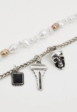 YOURTURN SET - Necklace - Silver-coloured -Yourturn Shop b1c7536f2d6549f19ae9a1911f1d3788