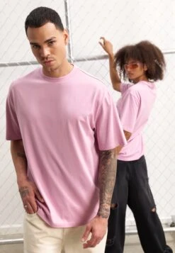 YOURTURN UNISEX 3 PACK BASIC OVERSIZED T-SHIRT - Basic T-shirt - Black/khaki/pink 25 YOURTURN UNISEX 3 PACK BASIC OVERSIZED T-SHIRT - Basic T-shirt - Black/khaki/pink -Yourturn Shop b370d1249af34b93bf997278dcc43940
