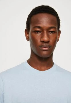 YOURTURN Unisex - Print T-Shirt - Light Blue 11 YOURTURN Unisex - Print T-Shirt - Light Blue -Yourturn Shop b688a4203028415f8644abd7f9f50f39